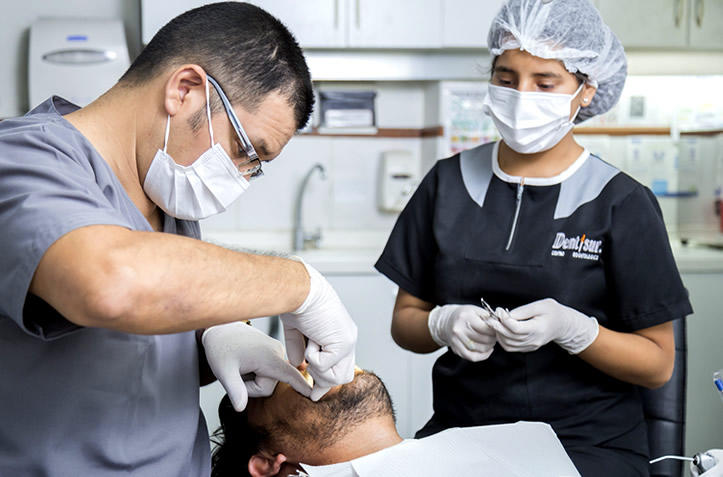 Dentisur Centro Odontológico